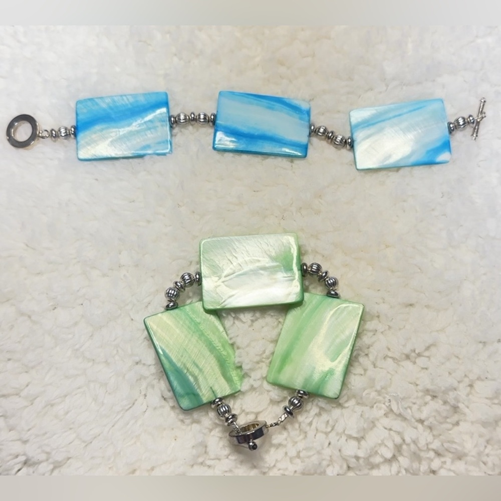 Lot of 2 Blue & Green Rectangular‎ Mother of Pearl Beaded Bracelets